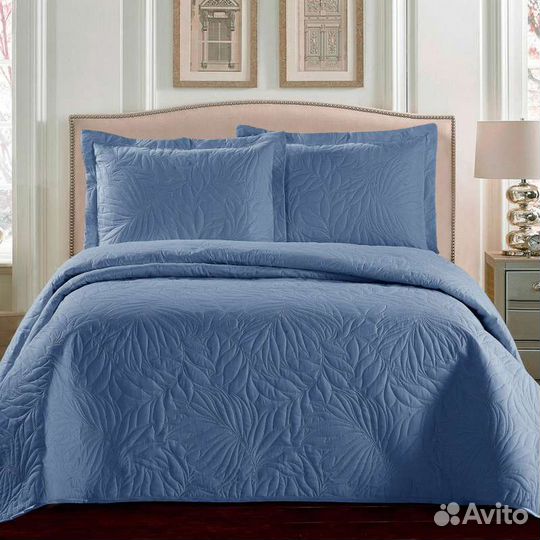 Покрывало с наволочками стеганое