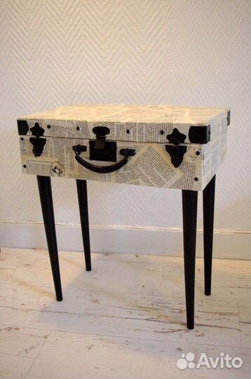 Столик ретро