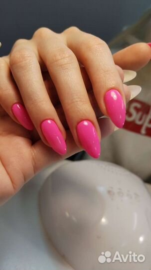 Маникюр, наращивание, педикюр кабинет в салоне