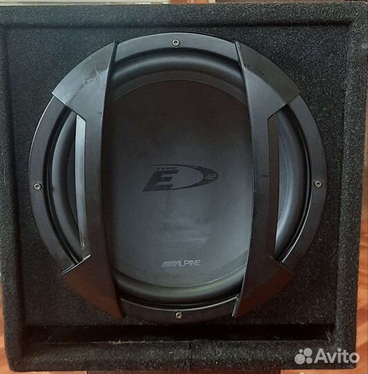 Сабвуфер SBE-1244BR