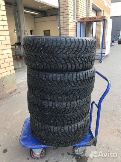 Nokian Tyres Hakkapeliitta 9 SUV 285/45 R20 112T