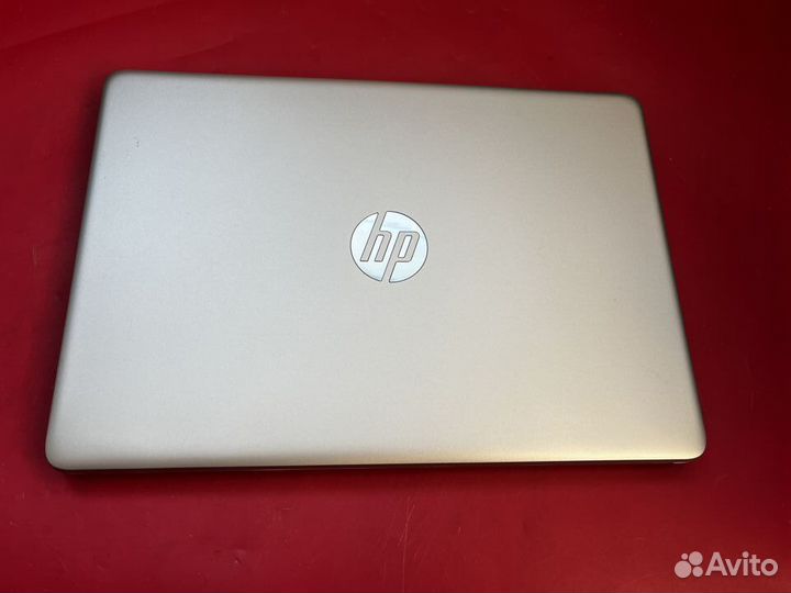 Ноутбук HP 14' ips i3 7100u/4gb/ssd 128gb