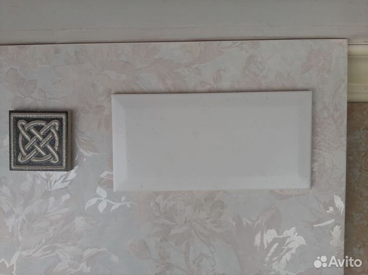 Остатки плитки от ремонта