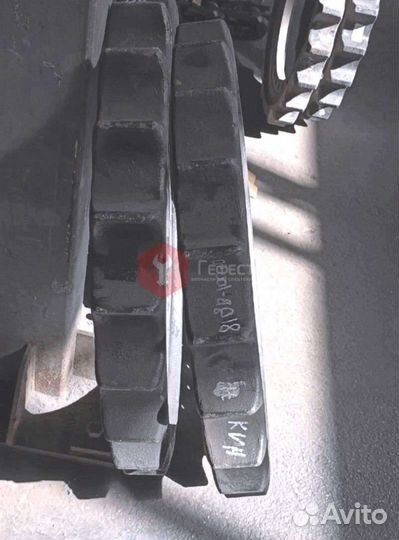 Звездочка Komatsu PC200LC-5 20Y-27-11582