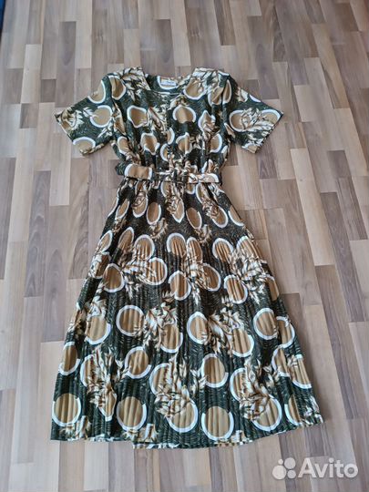 Платье женское с коротким рукавом 52-54