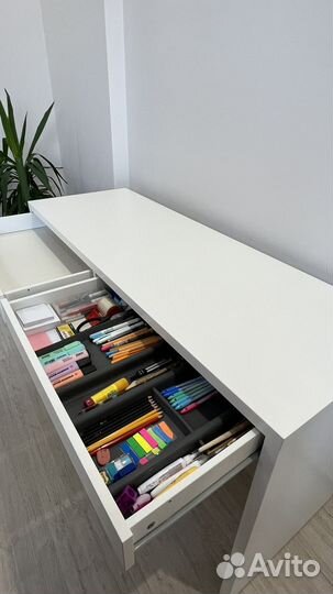 Письменный стол микке икеа