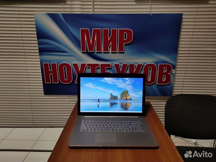 Игровой ноутбук Asus / IPS / 17 дюймов / GTX 4g