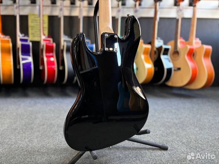 Бас гитара Aria