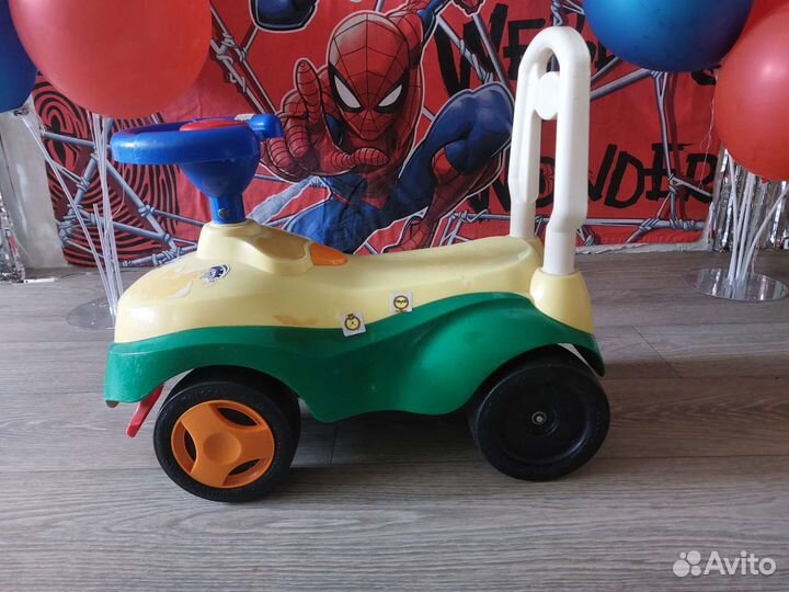 Машинка-каталка