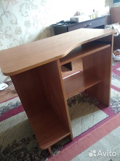 Компьютерный стол бу
