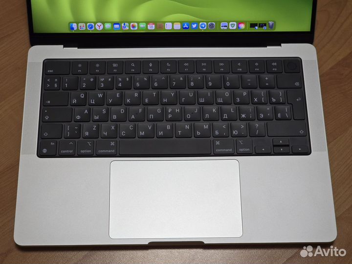Apple MacBook Pro 14 M1 Pro 16Gb/1Tb рст