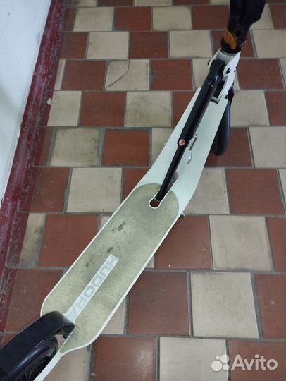Самокат hudora Big Wheel Style 230 White