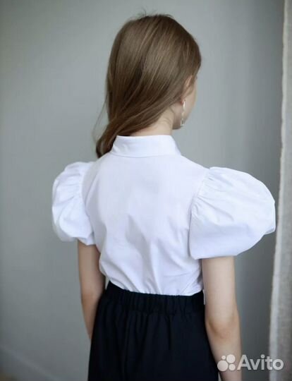 Новая нарядная школьная блузка для девочки 134-146