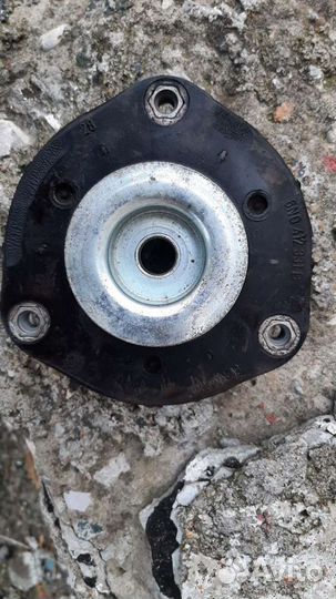 Опора стойки амортизатора