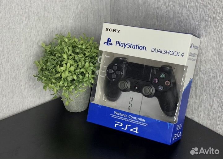 Джойстик DualShock PS4 V2 черный/black