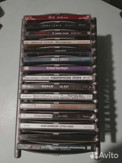 Cd диски,в месте с поставкой