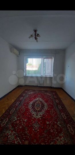 3-к. квартира, 61 м², 1/5 эт.