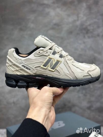 Кроссовки мужские New Balance 1906R