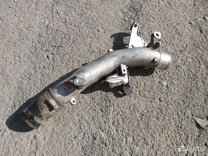 Патрубок интеркулера Toyota Rav4 40 2Adfhv - 2.2 д
