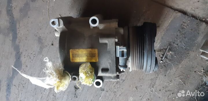 Ford Fusion компрессор кондиционера