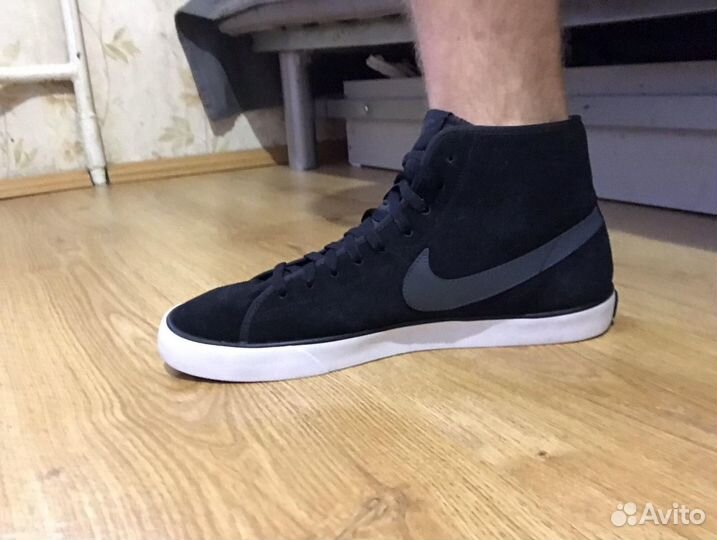 Nike mid leather on sale