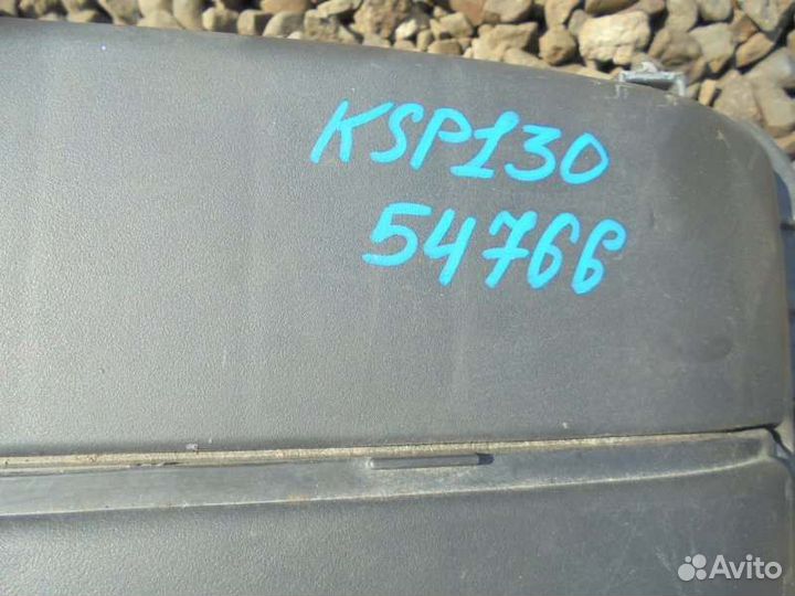 Корпус воздушного фильтра Toyota Vitz KSP130