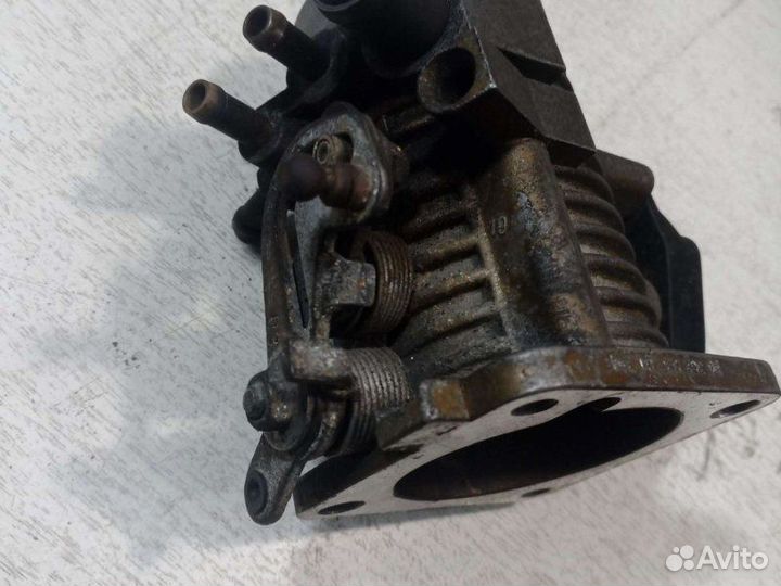 Дроссельная заслонка Opel Omega A