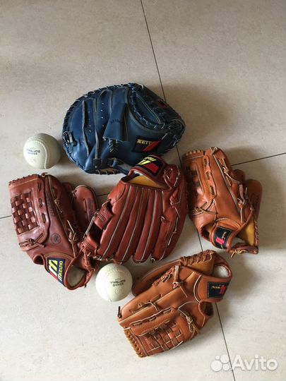 Бейсбольная перчатка (ловушка)