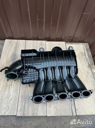 Выпускной коллектор Volvo S40 2.4