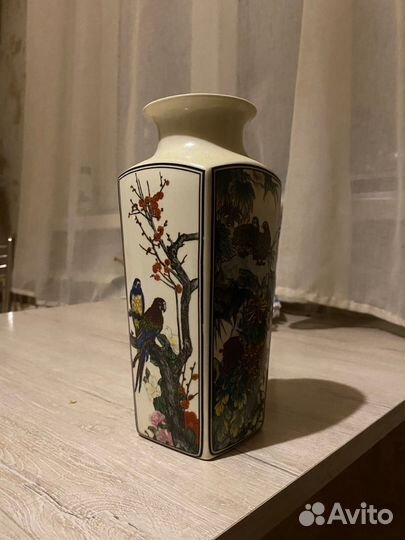 Ваза китайский фарфор