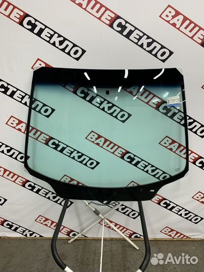 Лобовое стекло Peugeot 508 Установка 1ч