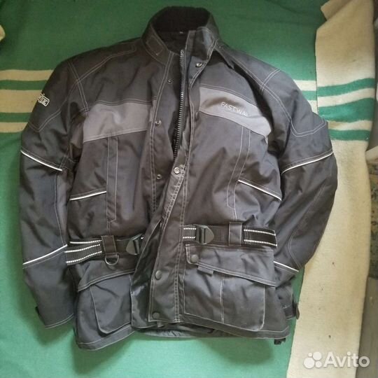 Мотокуртка