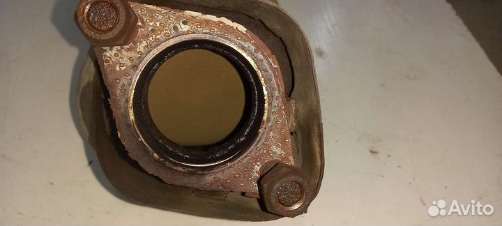 Катализатор Mitsubishi Pajero Sport2