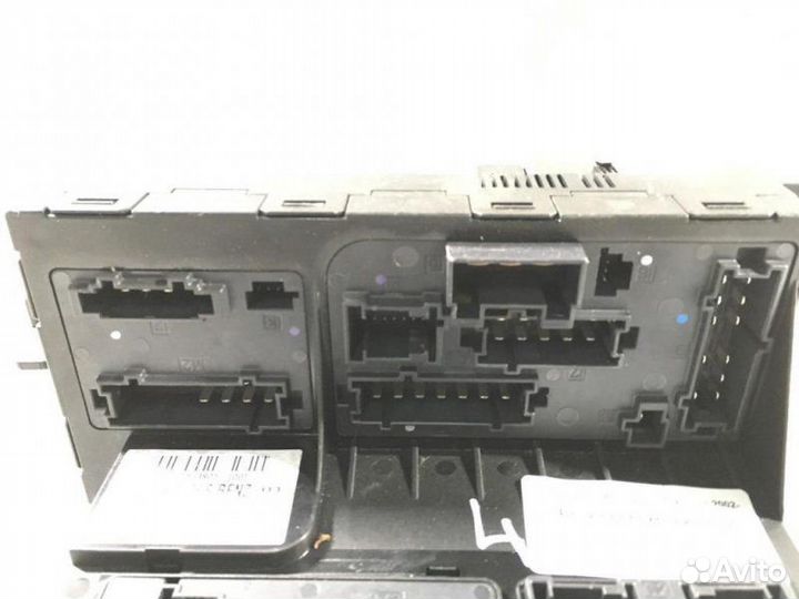 Блок предохранителей Mercedes-Benz W211 E200 Cdi