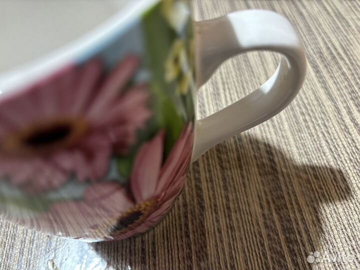 Кружки 4 шт, в отличном состоянии 400мл