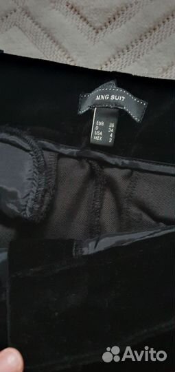 Бархатные чёрные брюки mango