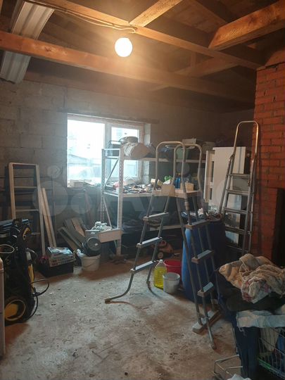 Дом 293,6 м² на участке 12 сот.