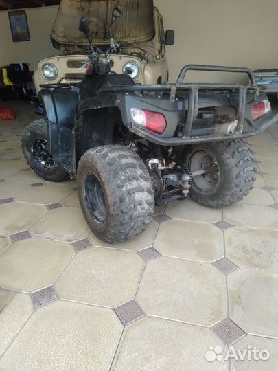 Квадроцикл 200 кубов