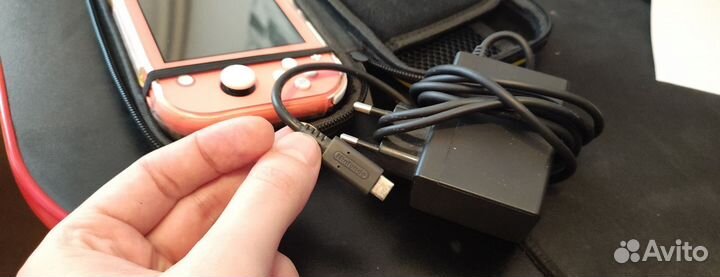 Портативная игровая приставка nintendo switch