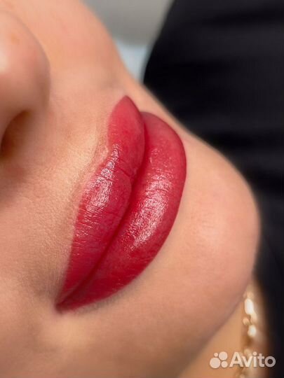 Обучение перманентному макияжу