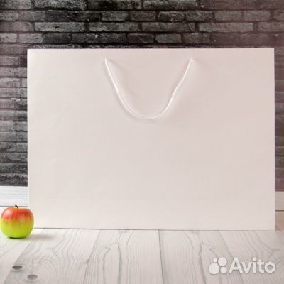 Пакет 60х70. Бумажный пакеты из мелованной бумаги. Белый бумажный пакет с ручками. Пакеты меловка. Белый бумажный пакет.