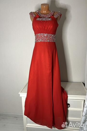 Вечернее платье в пол 42 р. Бисер, паетки