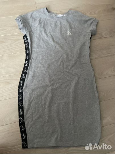 Calvin clein платье