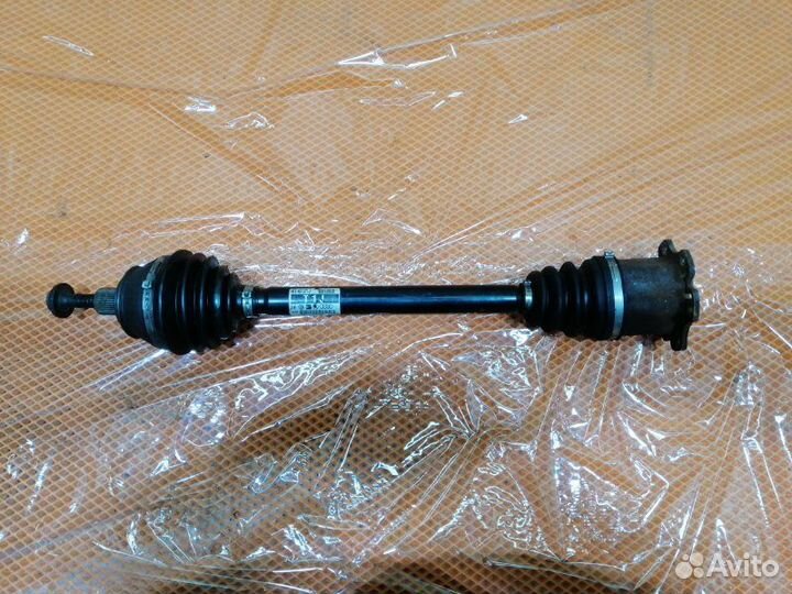 Приводной вал передний левый Audi Q5 I 8R cdnc