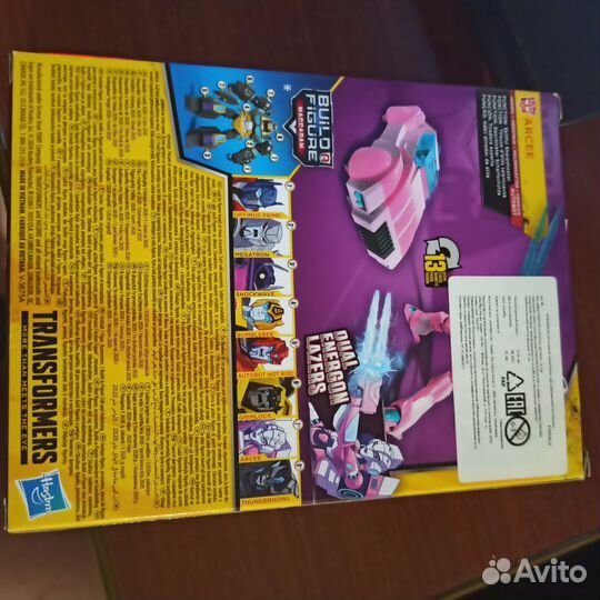 Фигурка Arcee cyberverse