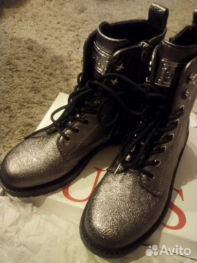 Ботинки guess 38