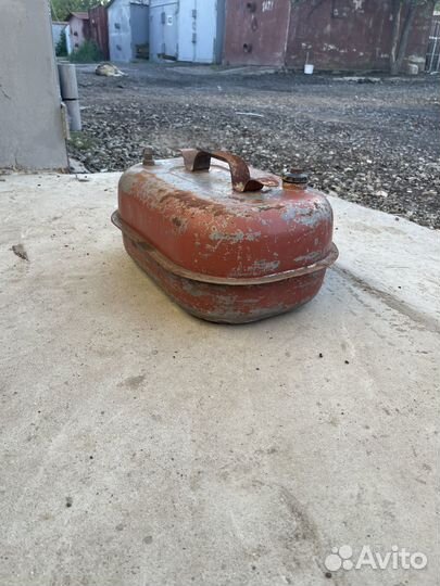 Канистры металические СССР для мотрной лодки