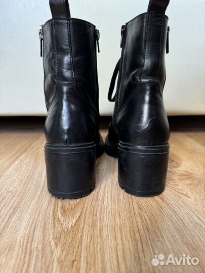 Демисезонные ботинки Geox