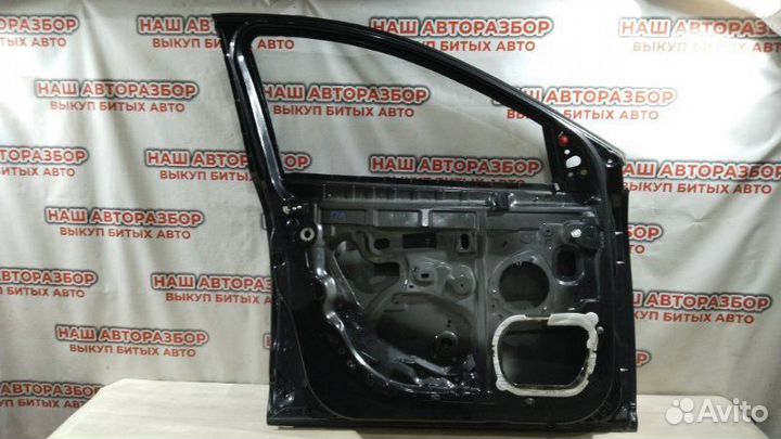 Дверь боковая передняя левая Renault Fluence 2011