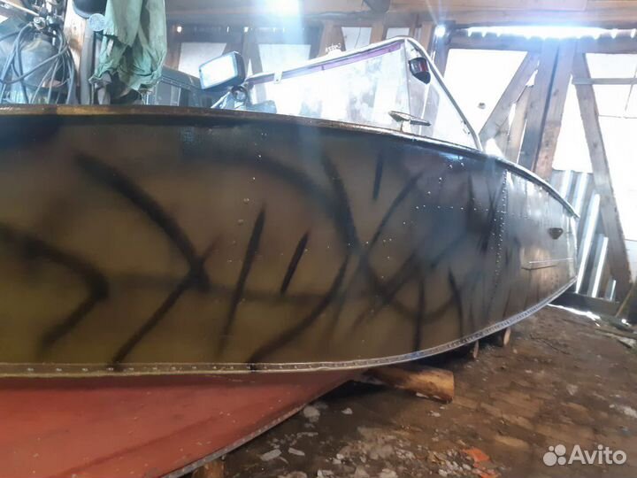 Катер Прогресс 4